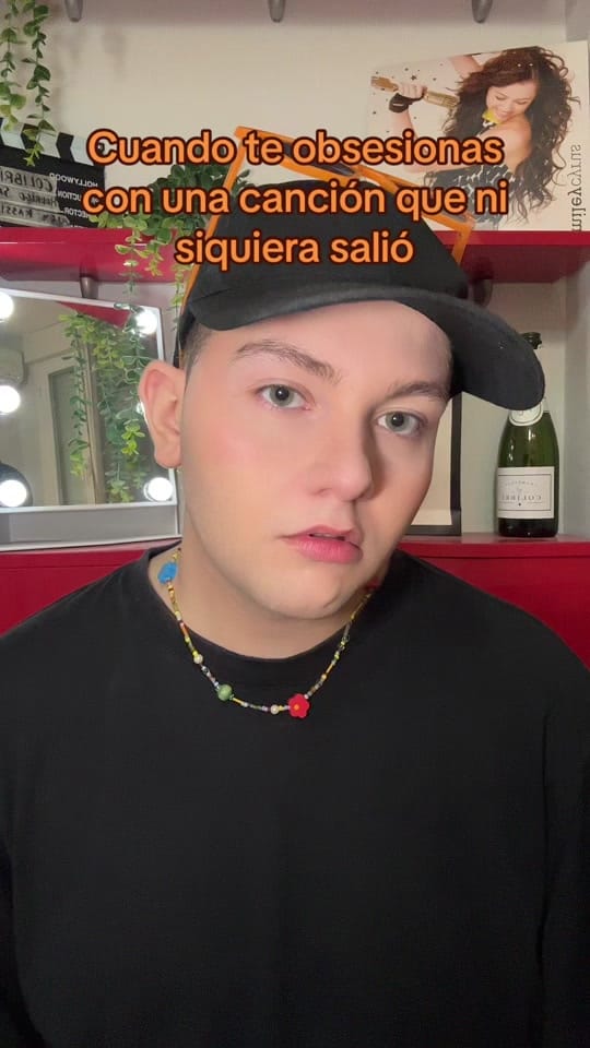 Post 2 by XUR on TikTok (video)
