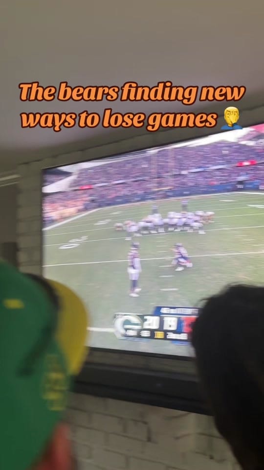 Post 6 by JARED DA BEARS FAN!! 🐻⬇️ on TikTok (video)