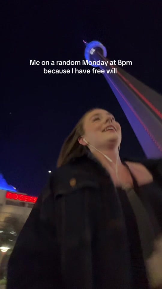 Post 8 by Ashley Simpson on TikTok (video)