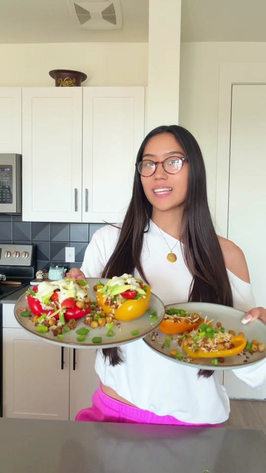 Post 8 by Annaleesah💌 on TikTok (video)