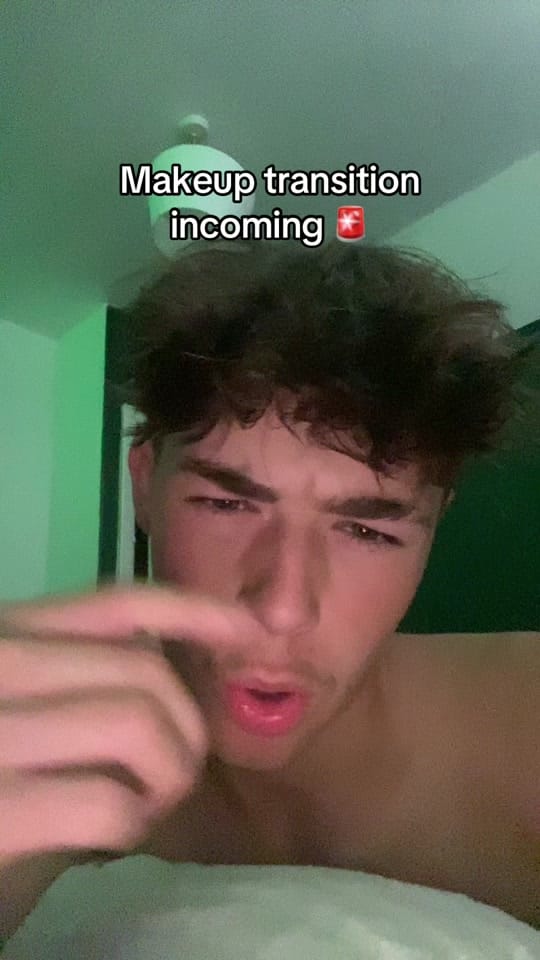 Post 1 by ESME DOLL | Bristol, UK on TikTok (video)