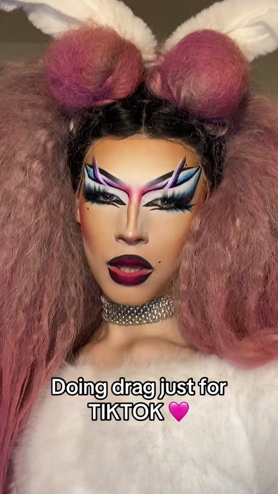 Post 6 by ESME DOLL | Bristol, UK on TikTok (video)
