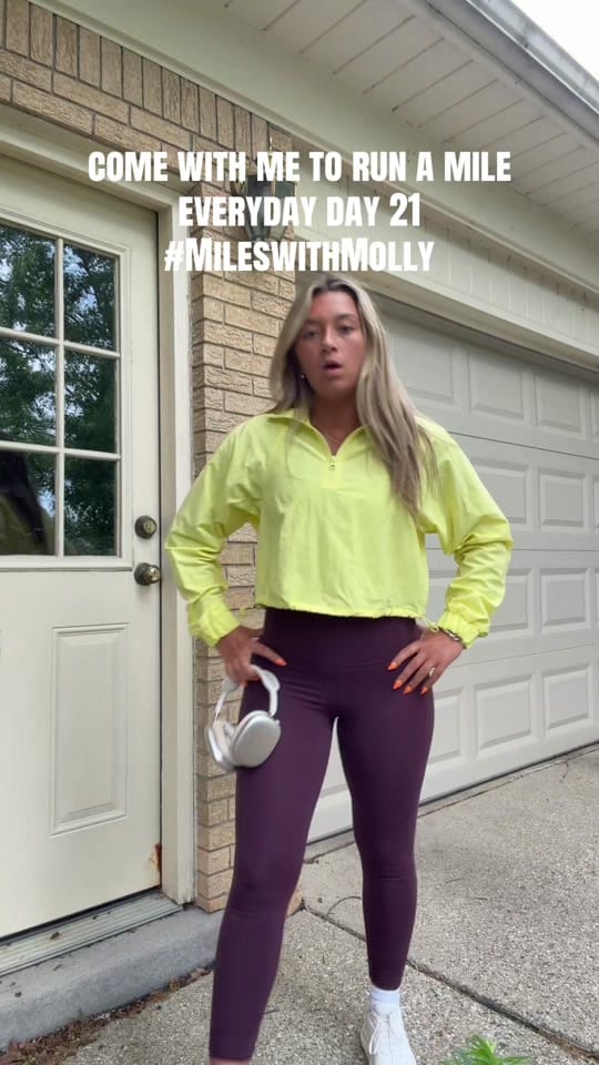 Post 4 by mollyyoungblood on TikTok (video)