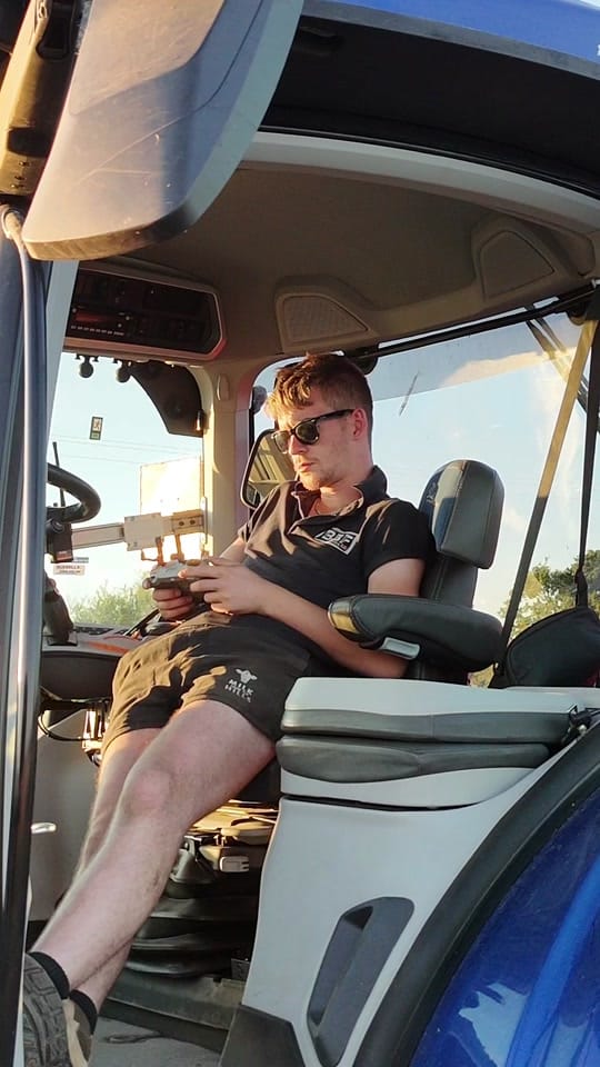 Post 3 by Harry Jarvis on TikTok (video)