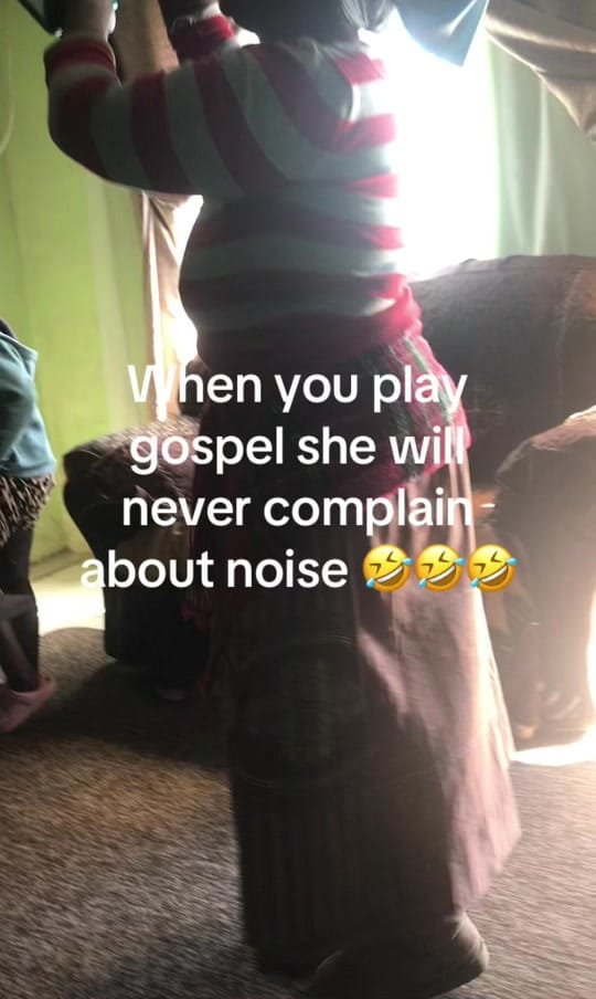 Post 2 by Lilly on TikTok (video)