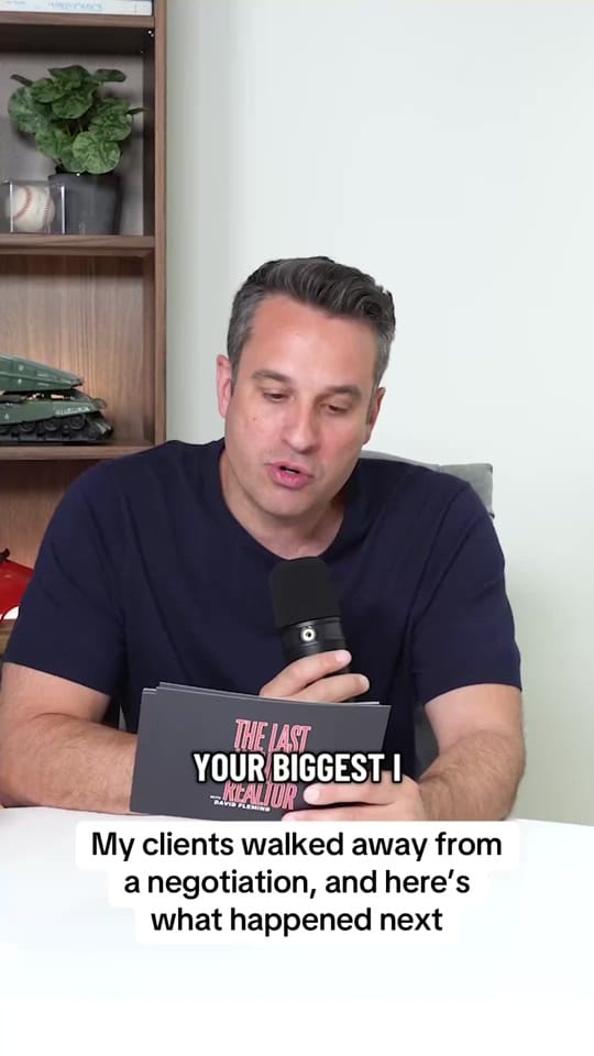 Post 1 by Anya Ettinger//Toronto Realtor on TikTok (video)