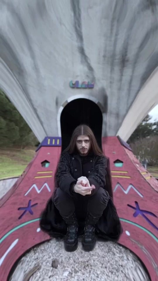 Post 7 by Alex on TikTok (video)