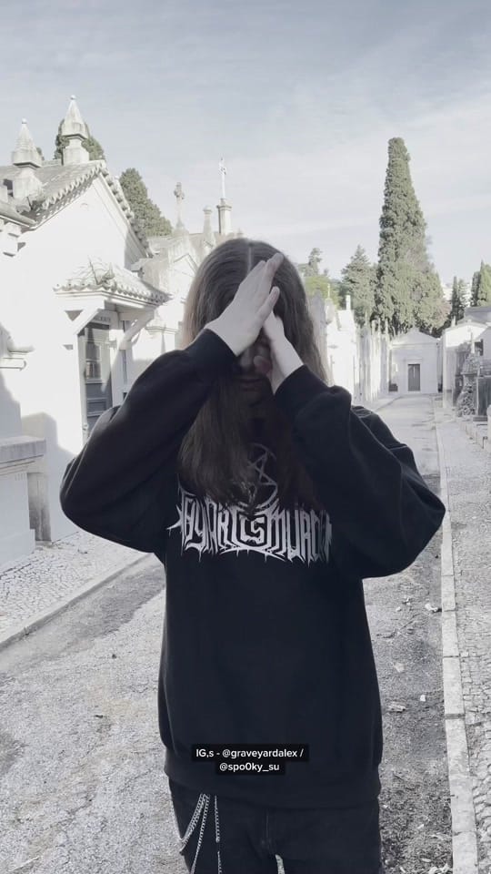 Post 10 by Alex on TikTok (video)