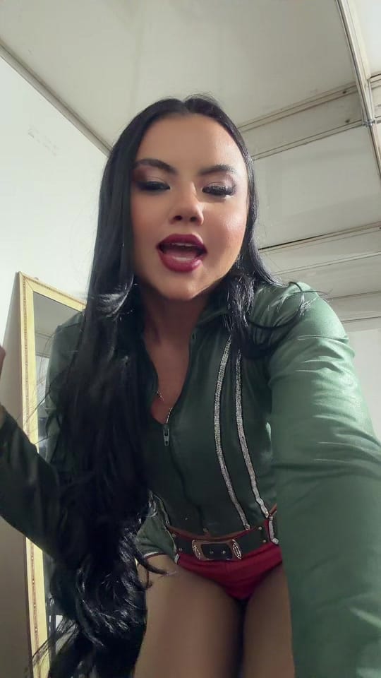 Post 6 by Ludanila Ribeiro on TikTok (video)