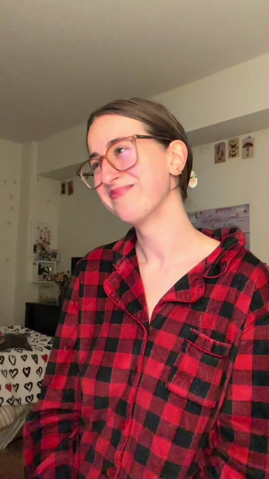 Post 8 by Kenzie Elizabeth on TikTok (video)