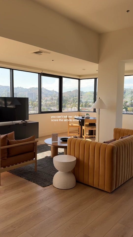 Post 10 by kailastead on TikTok (video)
