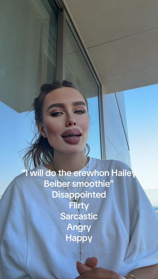 Post 6 by Nina on TikTok (video)