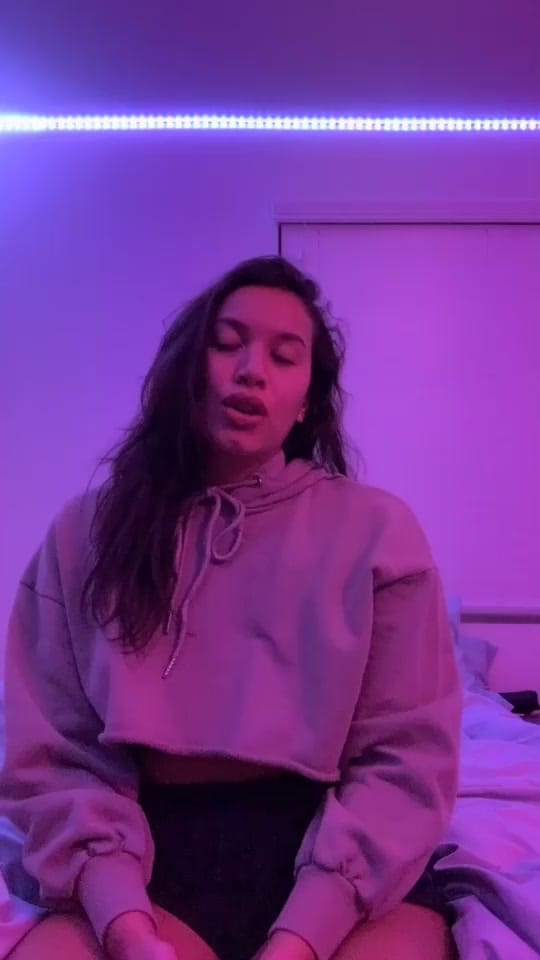Post 4 by A Y V A on TikTok (video)
