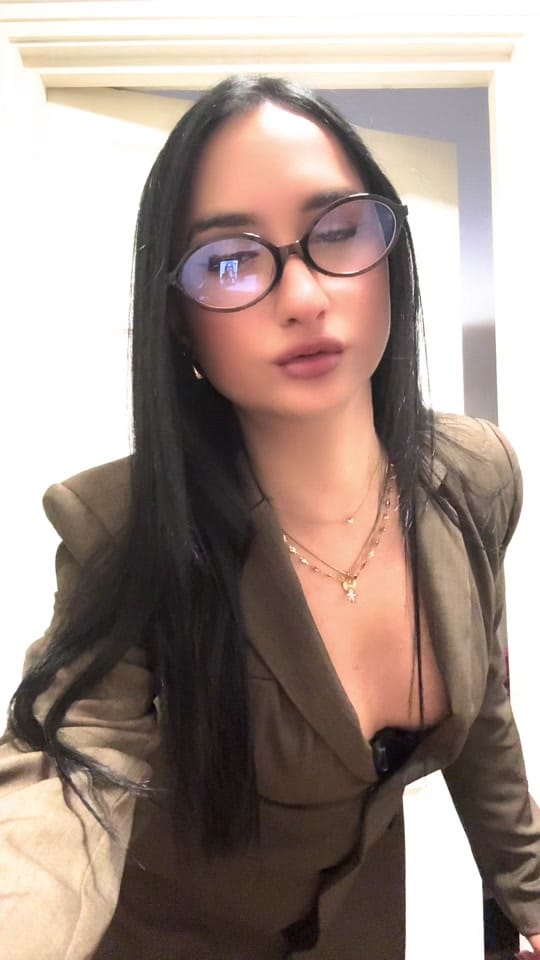 Post 4 by Sara Sabatelli on TikTok (video)