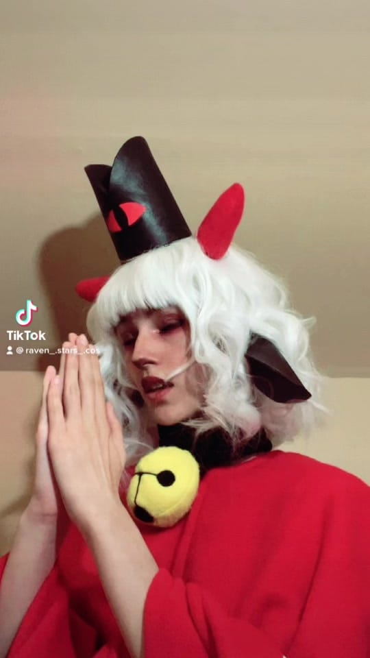 Post 2 by Raven on TikTok (video)