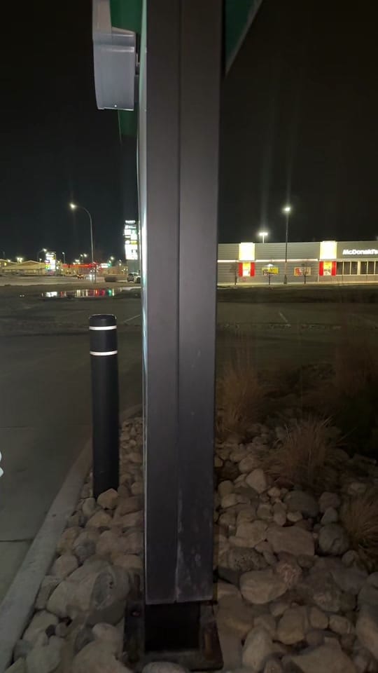 Post 8 by sav & paris on TikTok (video)