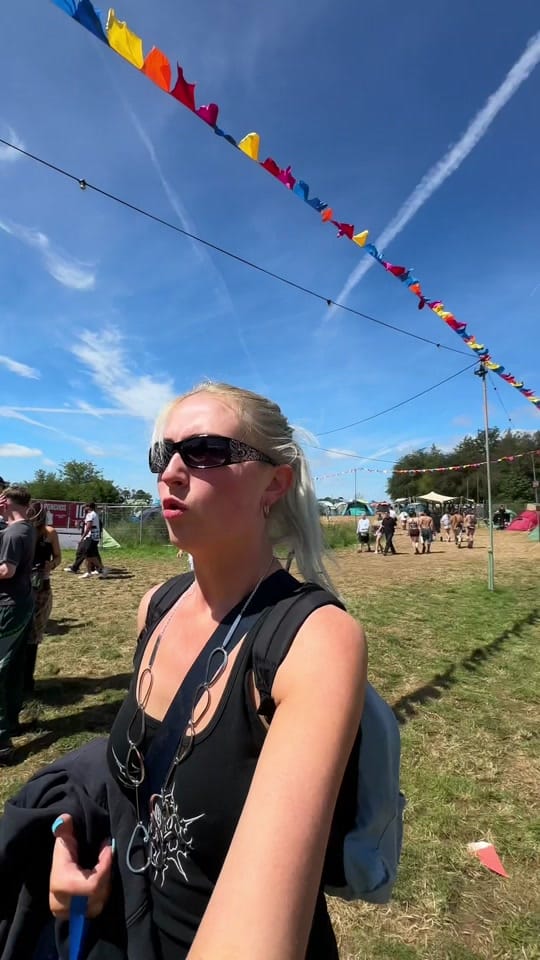 Post 5 by LICIA (lee-sha) on TikTok (video)