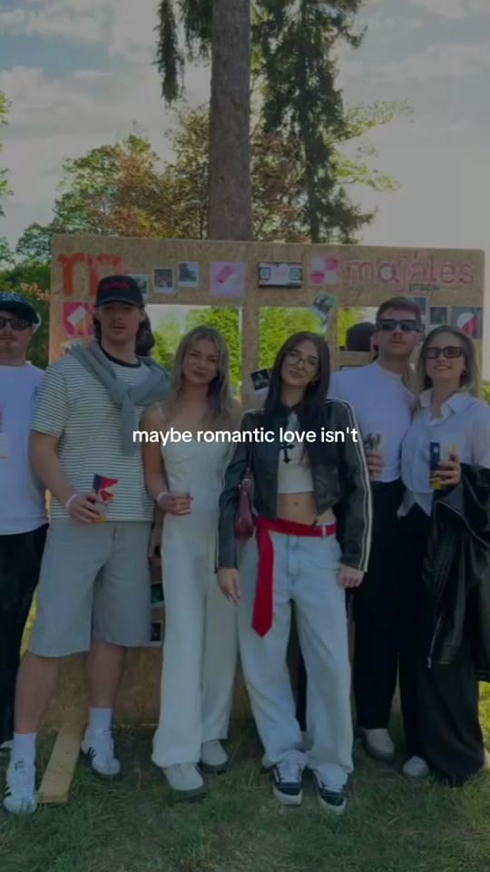 Post 2 by jolanka <3 on TikTok (video)