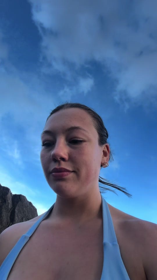 Post 10 by 𝕋𝕒𝕪𝕝𝕠𝕣 on TikTok (video)