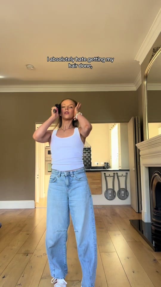 Post 1 by Shelley on TikTok (video)