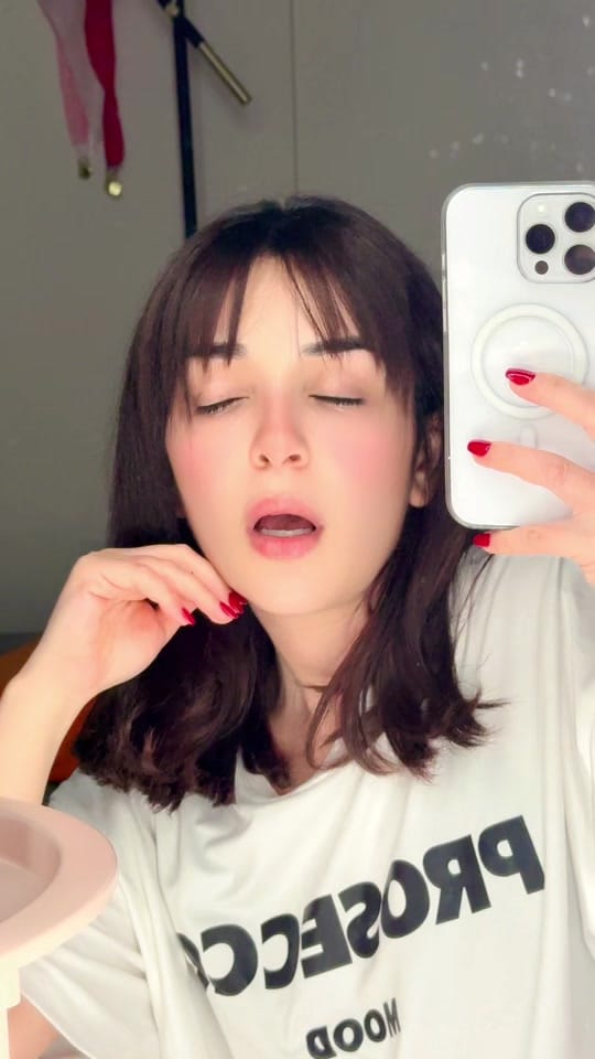 Post 2 by N👀R on TikTok (video)