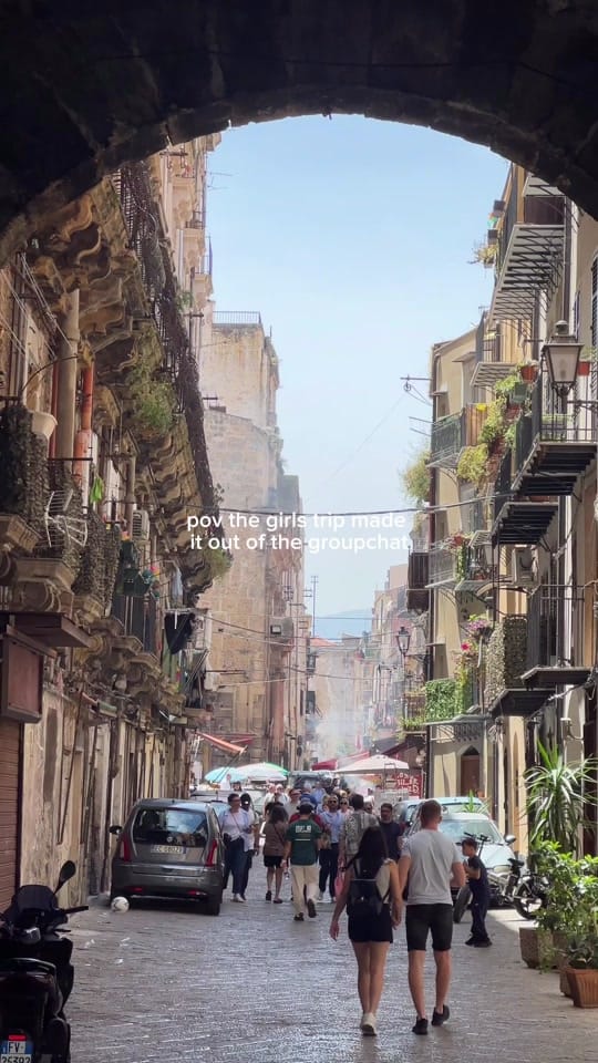 Post 1 by emmaxolouise on TikTok (video)