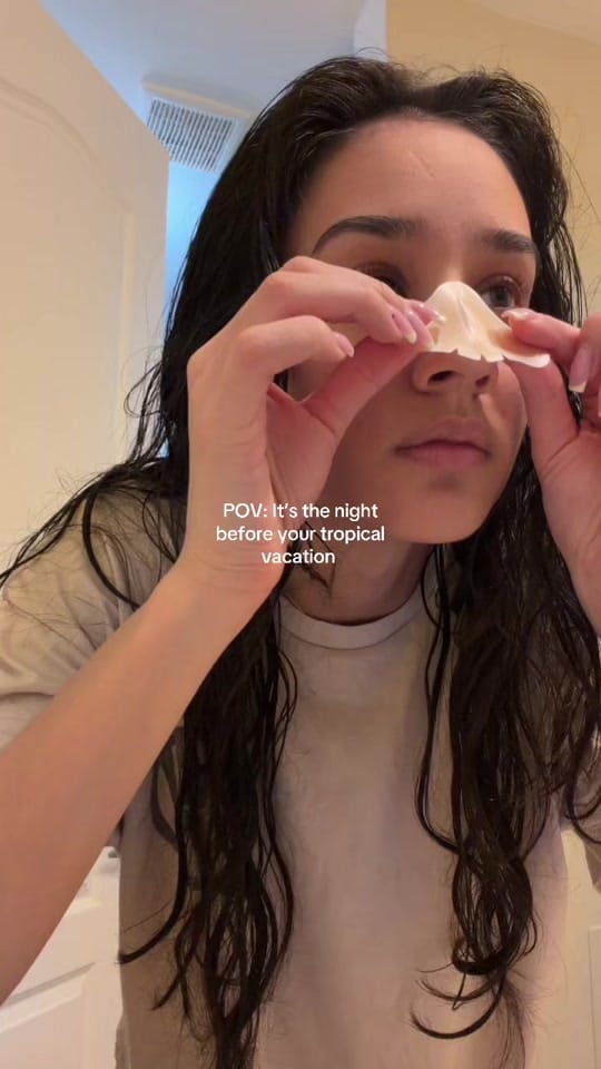 Post 1 by Alex Adams on TikTok (video)