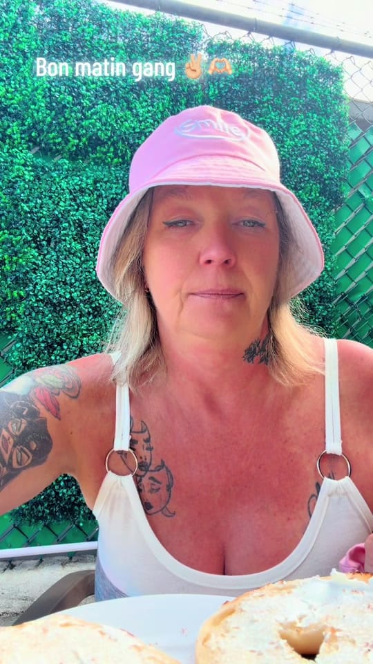 Post 9 by Karine Legendre on TikTok (video)