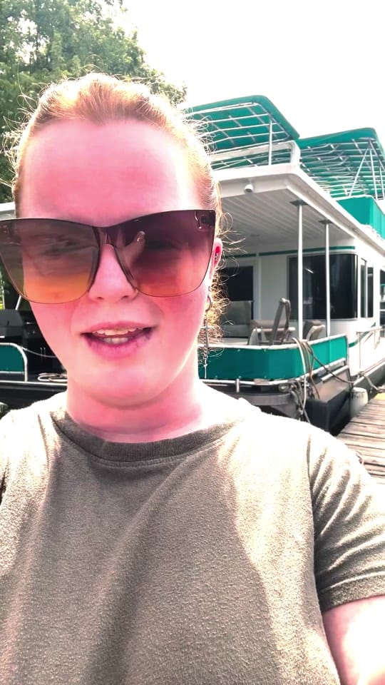 Post 10 by funsun.houseboats on TikTok (video)