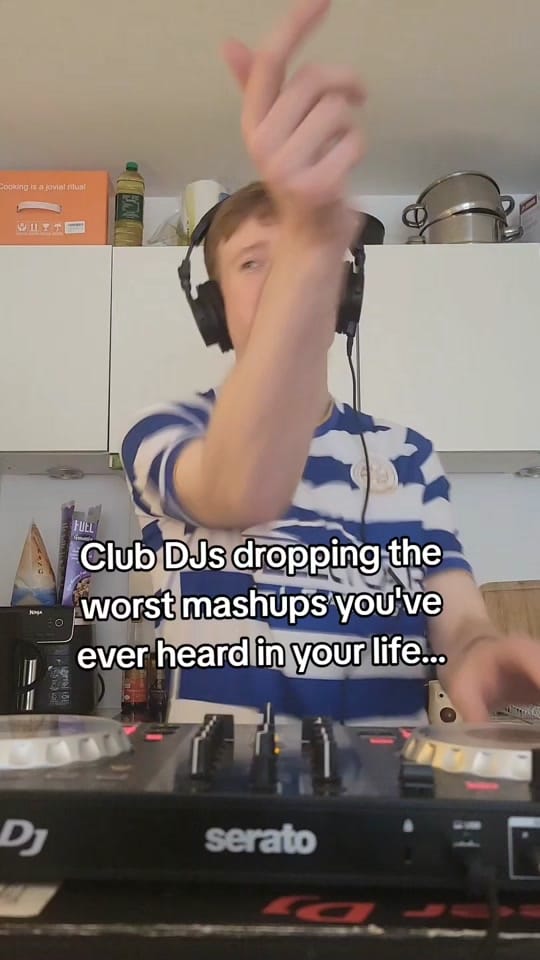 Post 2 by Snowdream on TikTok (video)