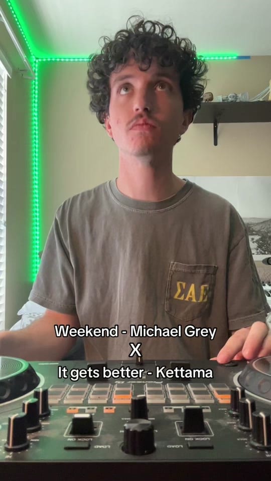 Post 3 by Jack_Hoey on TikTok (video)