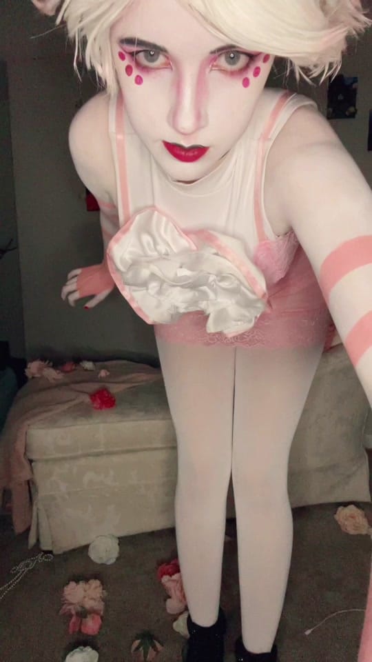 Post 10 by Zelphyra on TikTok (video)