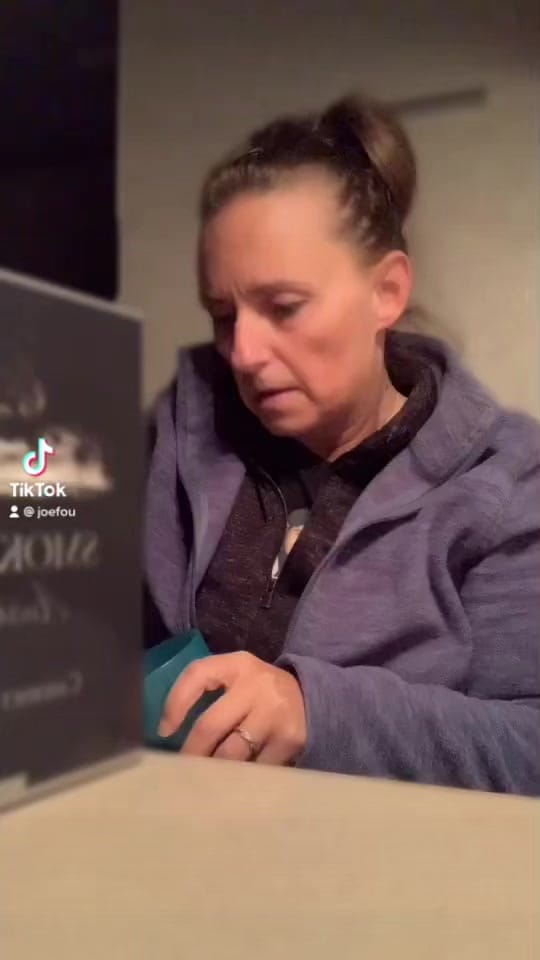 Post 9 by Josee 🇨🇦 on TikTok (video)