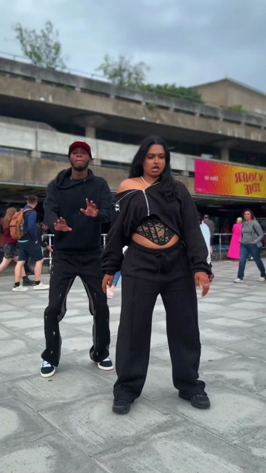 Post 9 by Rayanie_dxo on TikTok (video)