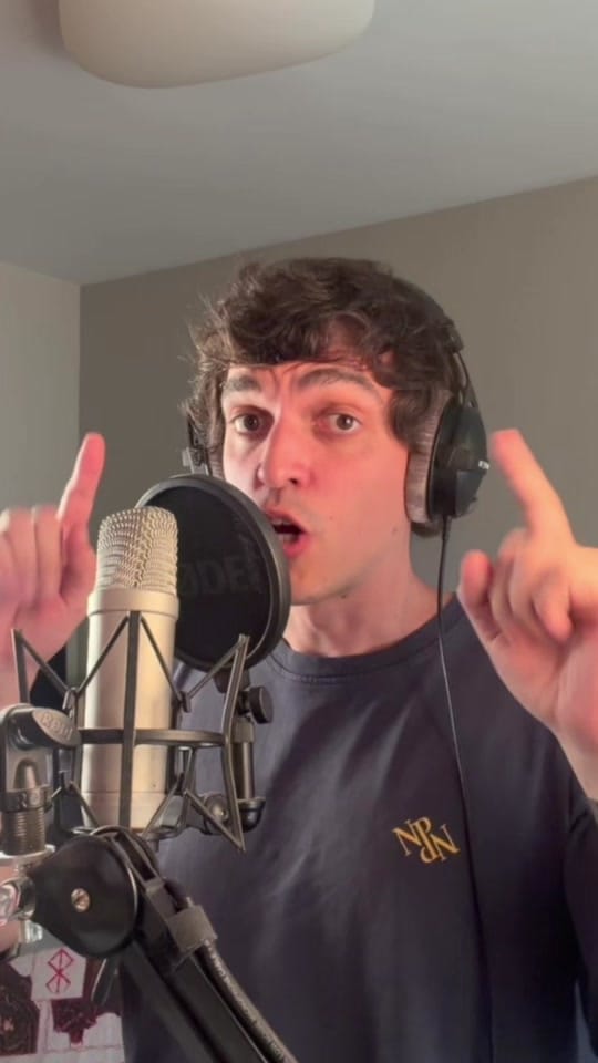 Post 6 by AlbertoAguileraVO on TikTok (video)
