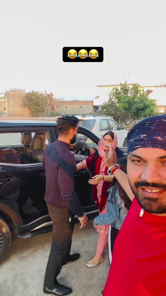 Post 8 by Ritu Lalia on TikTok (video)