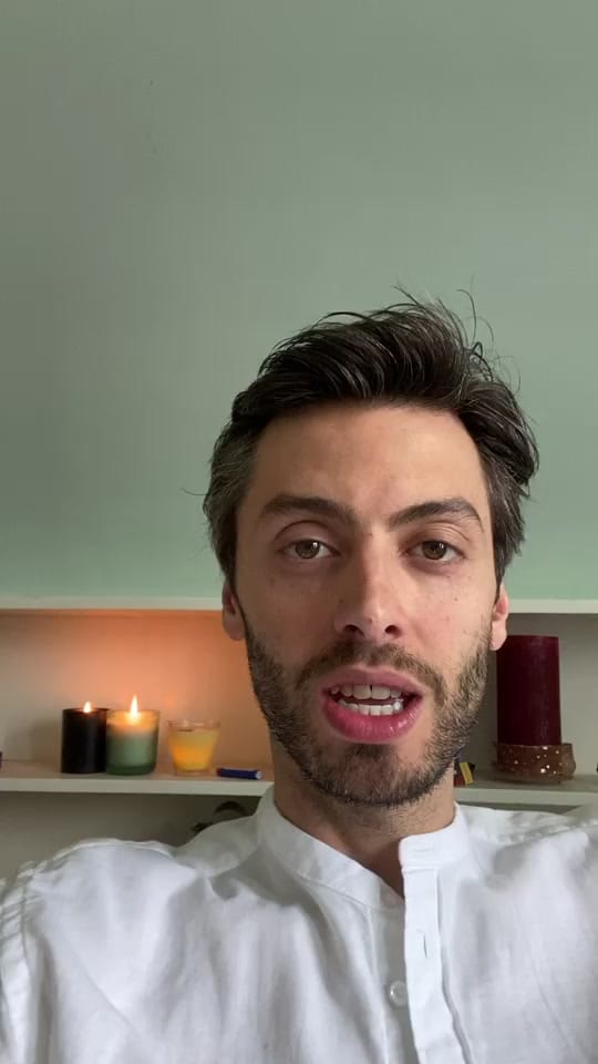Post 3 by livedudescomedy on TikTok (video)