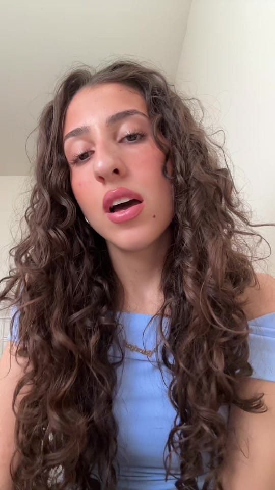Post 3 by Victoria Dimeo on TikTok (video)