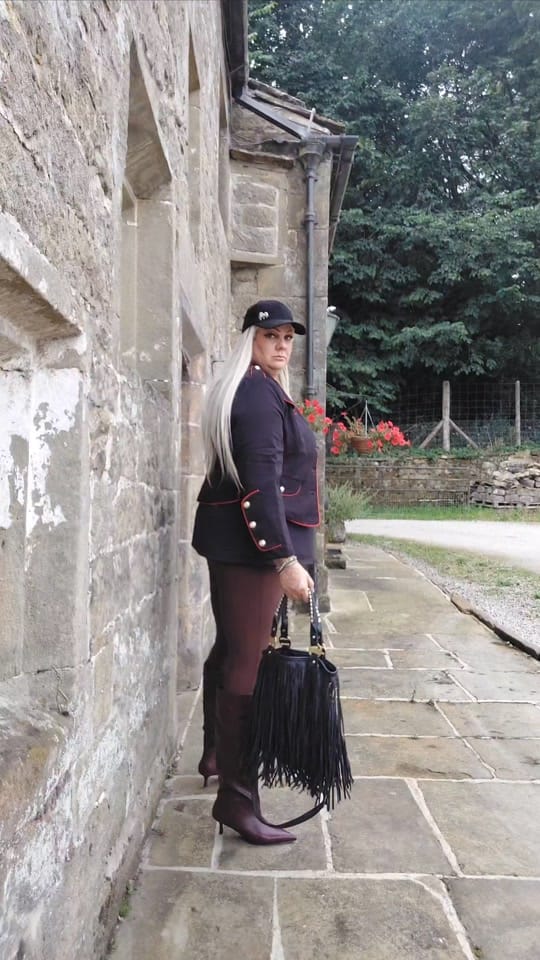 Post 8 by Fiona Jayne Chapman on TikTok (video)