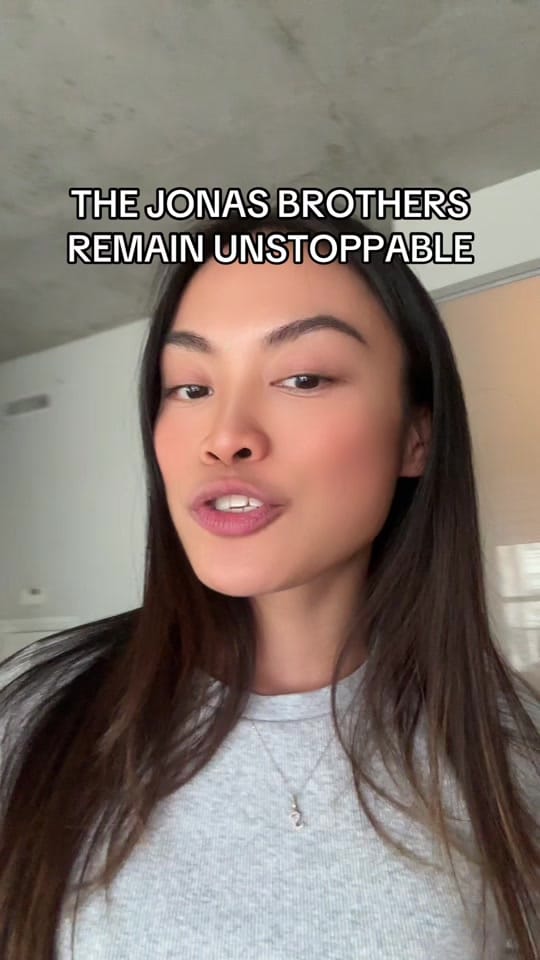 Post 7 by Alecza Marie on TikTok (video)