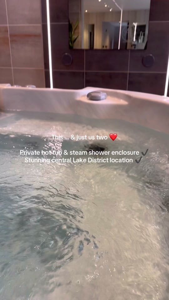 Post 8 by AphroditesGroup on TikTok (video)