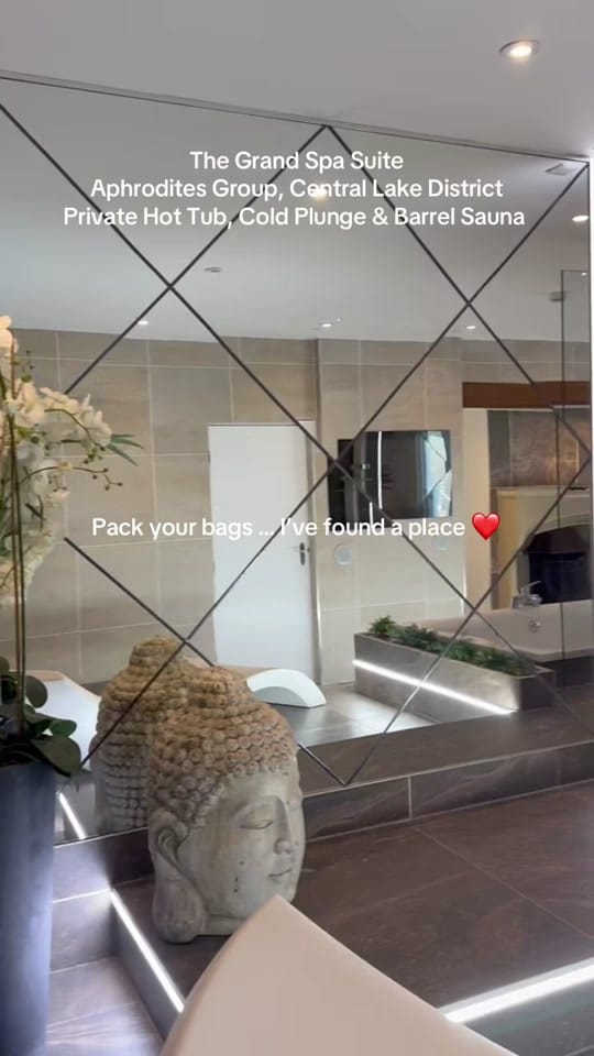 Post 1 by AphroditesGroup on TikTok (video)