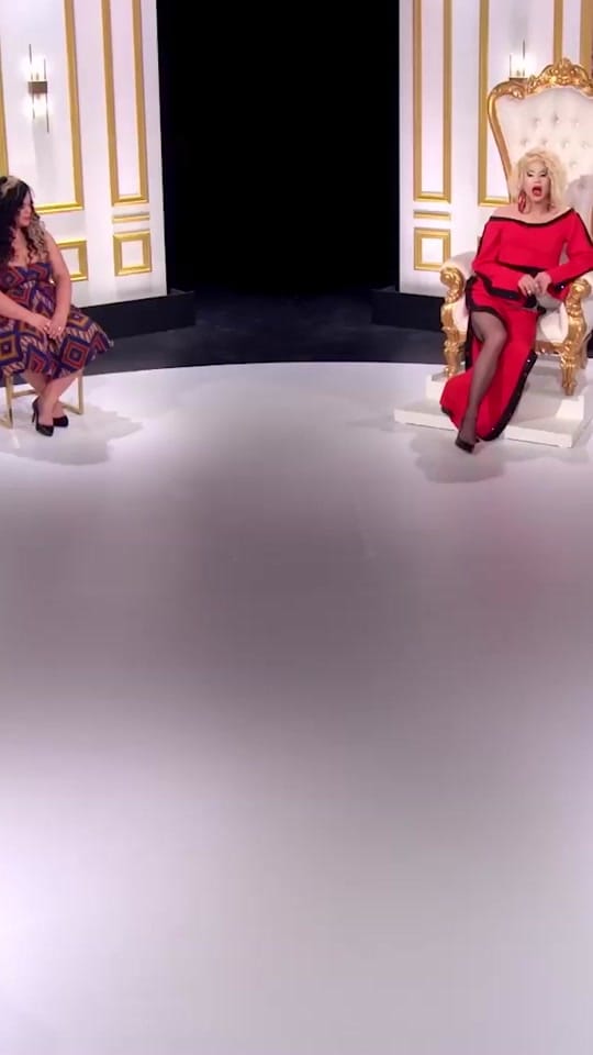 Post 6 by 1Queen5Queers on TikTok (video)
