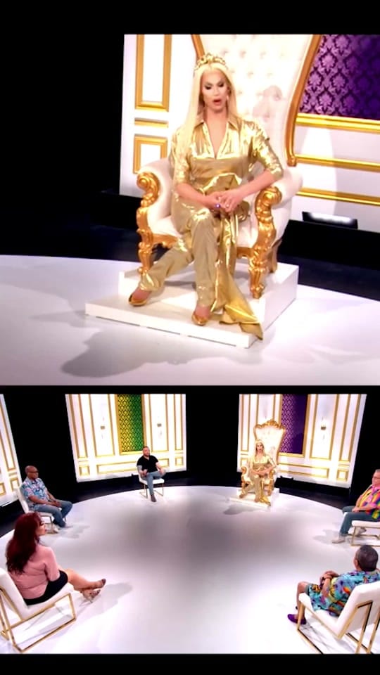 Post 3 by 1Queen5Queers on TikTok (video)