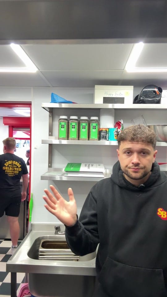Post 1 by The Hoppings on TikTok (video)