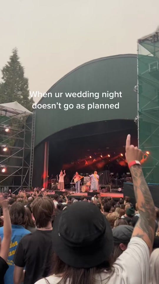 Post 1 by Babe Corner on TikTok (video)