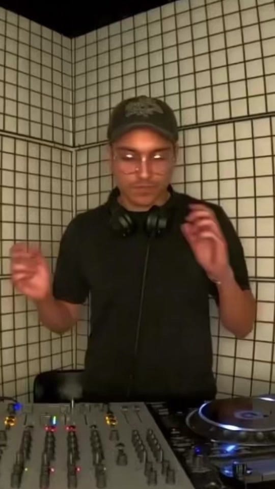 Post 4 by shensphere on TikTok (video)