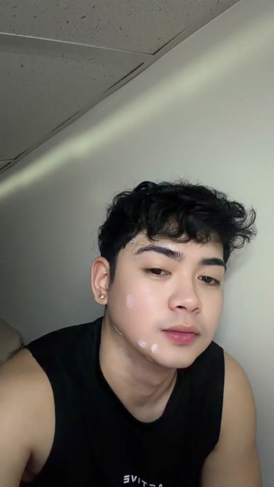 Post 1 by kenth🇹🇼 on TikTok (video)