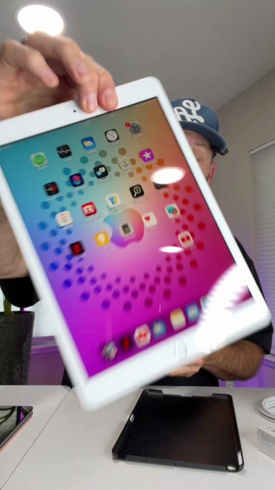 Post 8 by AirGeeksRc on TikTok (video)