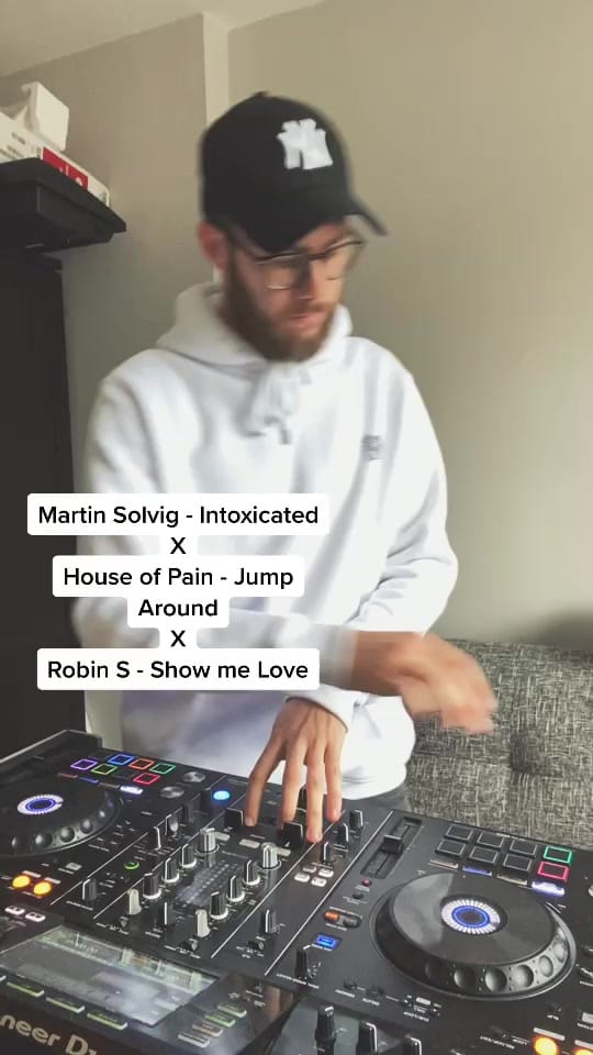 Post 5 by Cian Drinan on TikTok (video)